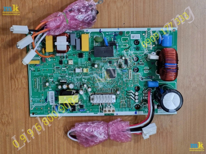 ( SP970 ) Bo Nóng Dài Quạt DC 3 Dây Gas R410a Và R32 Điều Hòa Toshiba Máy 1.0Hp Và 1.5Hp